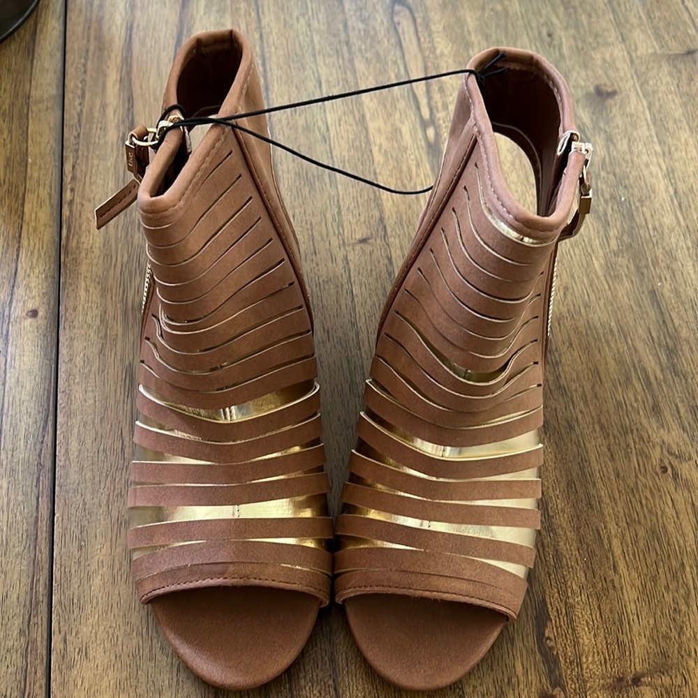 Circus by Sam Edelman kids size 5